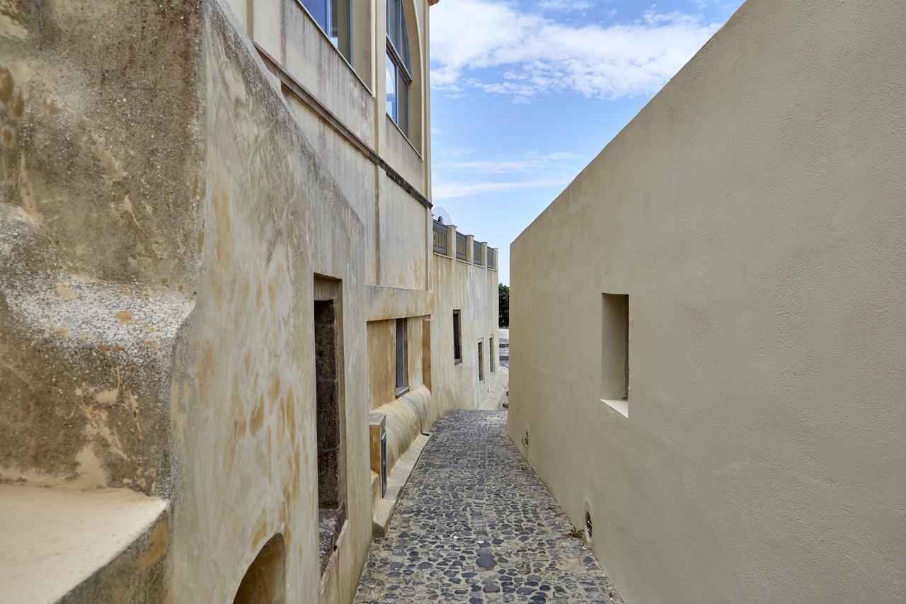 White & Co. La Torre Suites Pýrgos エクステリア 写真