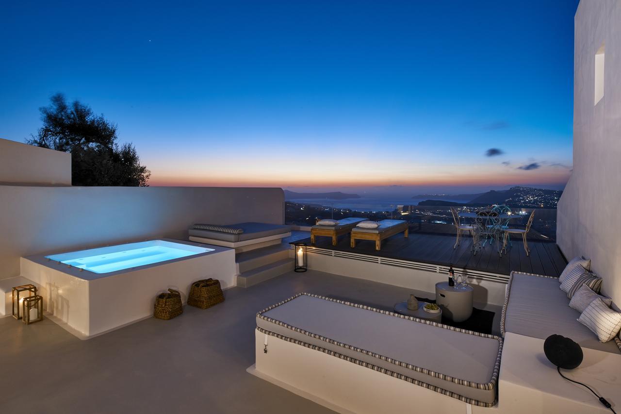 White & Co. La Torre Suites Pýrgos エクステリア 写真