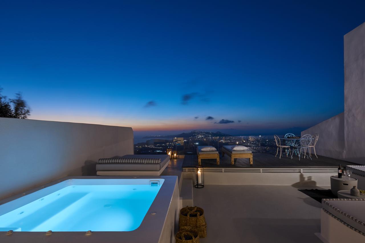 White & Co. La Torre Suites Pýrgos エクステリア 写真